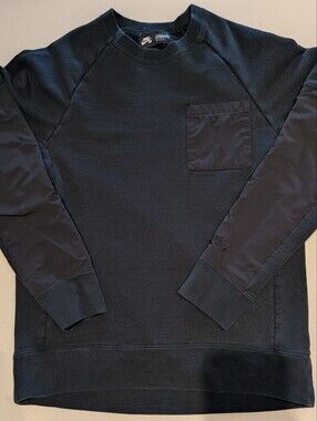 Nike SB Black Crewneck Sweatshirt with Quilted Sleeve Detail